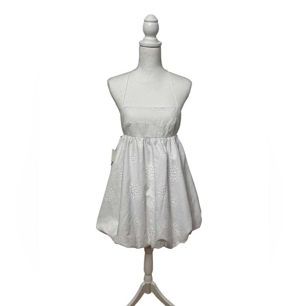 NWT Zara Halter Voluminous Bubble Hem‎ Eyelet Lace Mini Dress White Medium